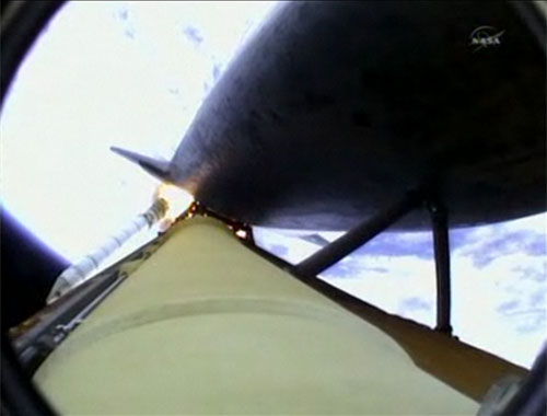 Space Shuttle Atlantis Screen Shot